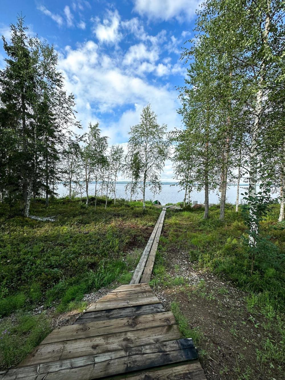 Napapiirin Jaervilomat Hotel Luukonniemi Kültér fotó